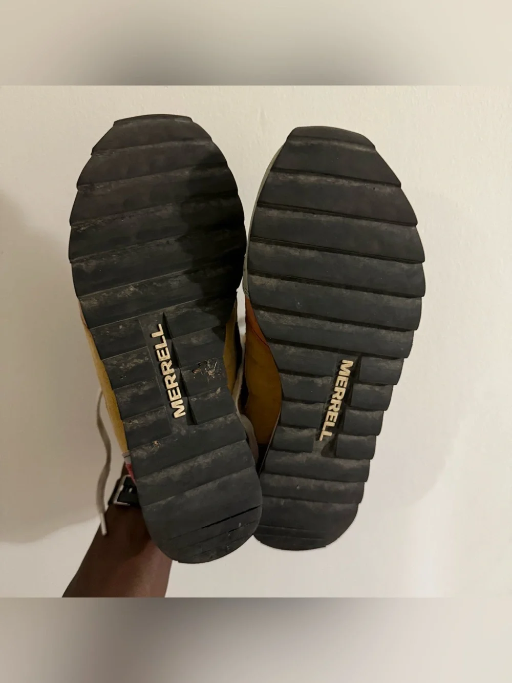 Merrell Alpine Multicolor Sneakers – Women’s Size 8.5